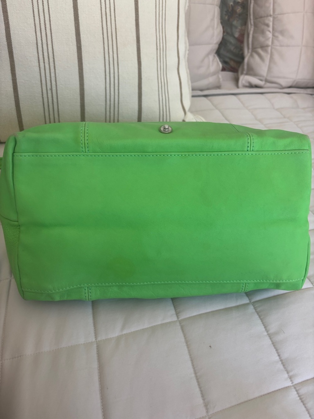Longchamp Lime Green Leather Satchel with a Longchamp Decorative Scarf - Picture 9 of 10